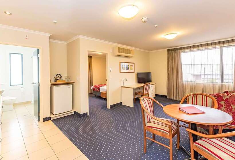 Heartland Hotel Auckland Airport