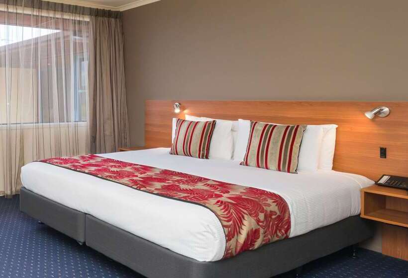 Heartland Hotel Auckland Airport