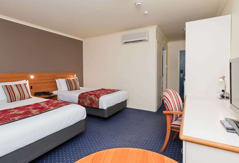 Heartland Hotel Auckland Airport
