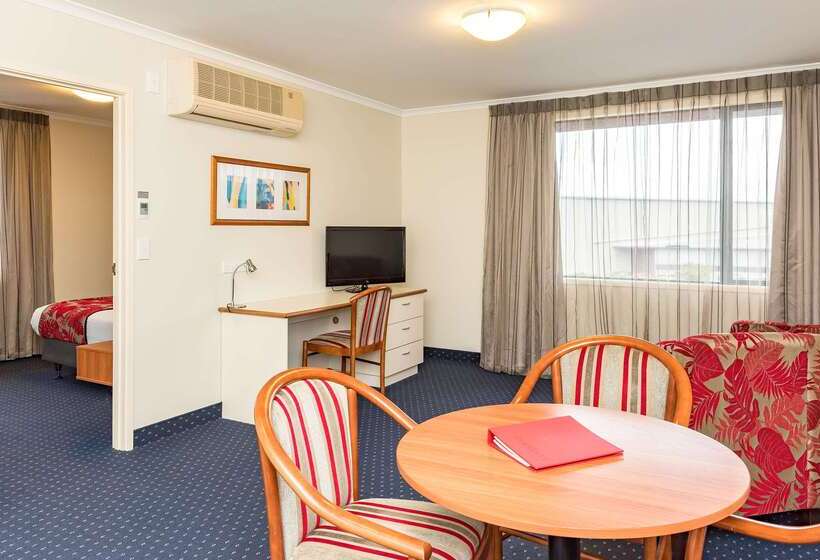 Heartland Hotel Auckland Airport