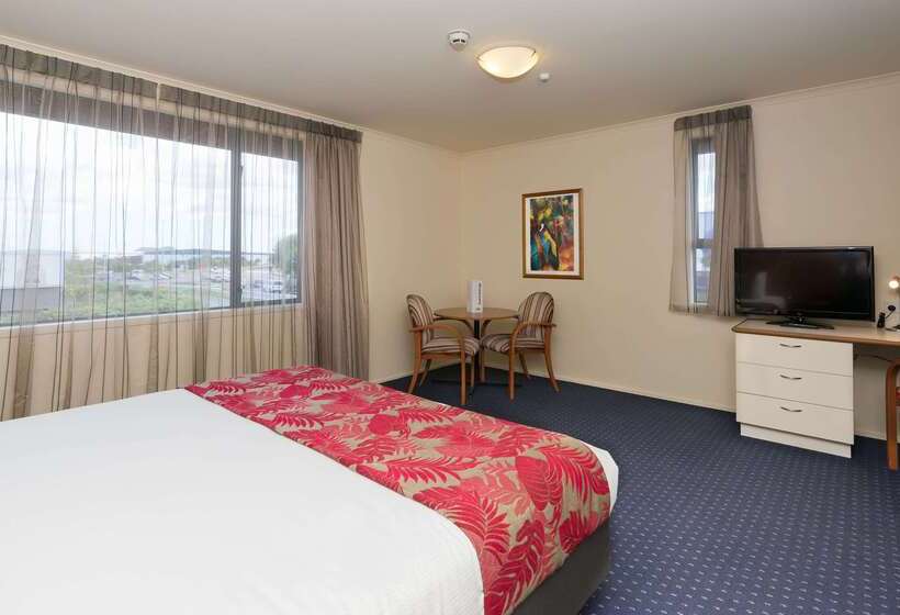 Heartland Hotel Auckland Airport
