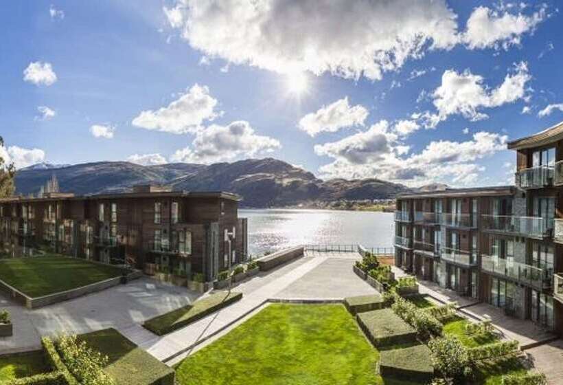 هتل Hilton Queenstown Resort & Spa