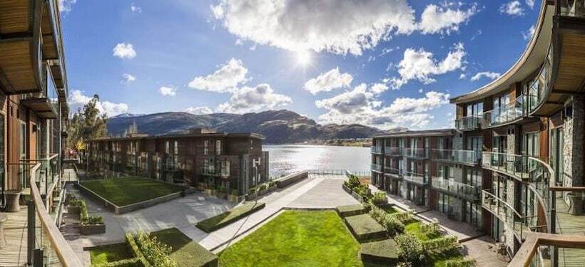 هتل Hilton Queenstown Resort & Spa
