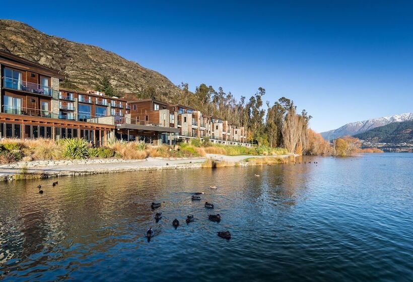 هتل Hilton Queenstown Resort & Spa