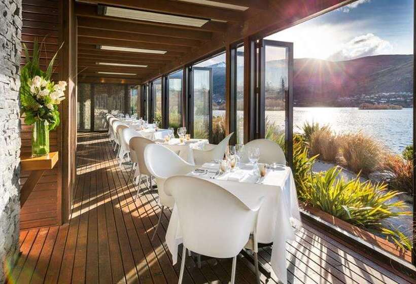 هتل Hilton Queenstown Resort & Spa