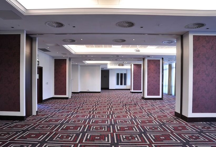 ホテル Southern Sun Sandton