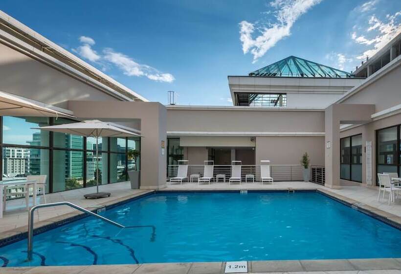 ホテル Southern Sun Sandton