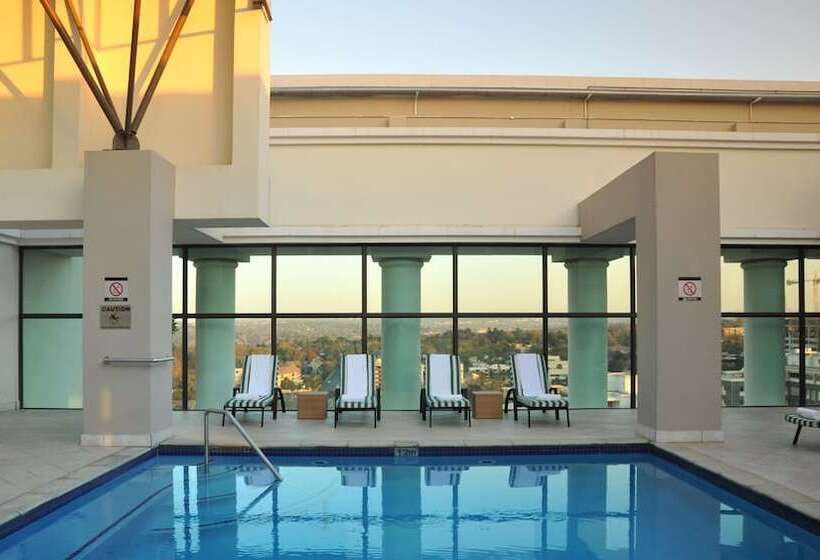 ホテル Southern Sun Sandton