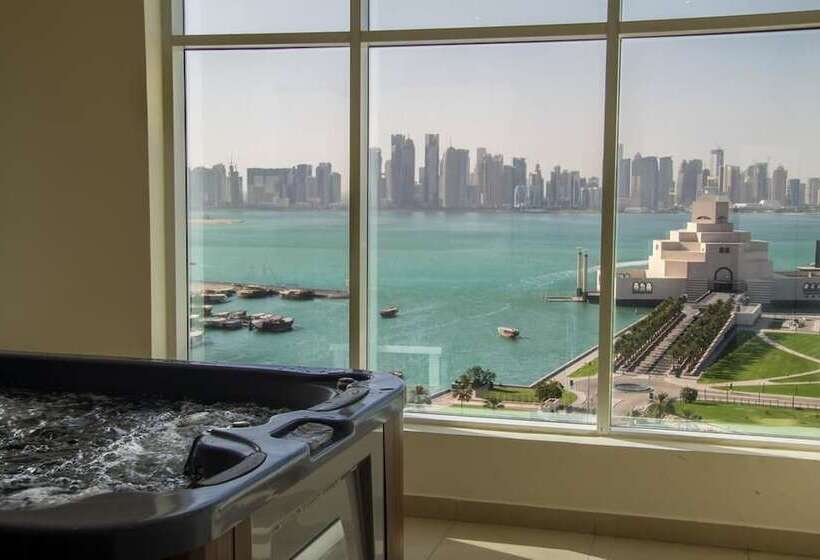 هتل Horizon Manor