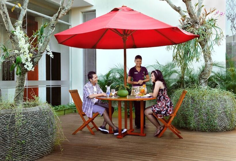 Отель Ibis Styles Bali Denpasar