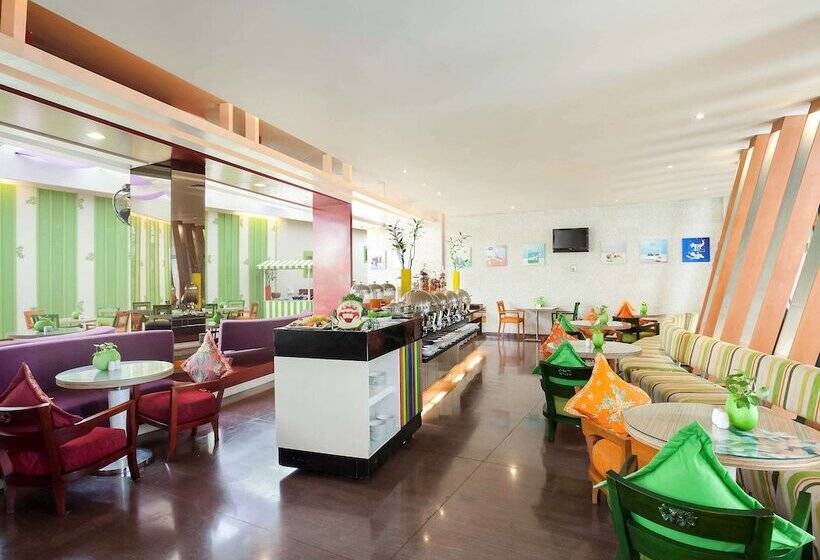 Отель Ibis Styles Bali Denpasar