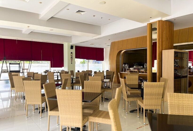 בית מלון כפרי Ibis Styles Yogyakarta