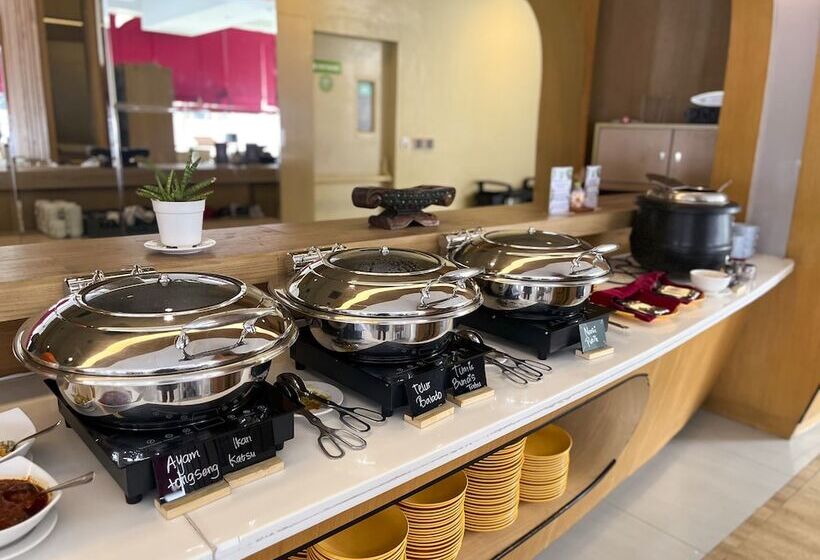 בית מלון כפרי Ibis Styles Yogyakarta