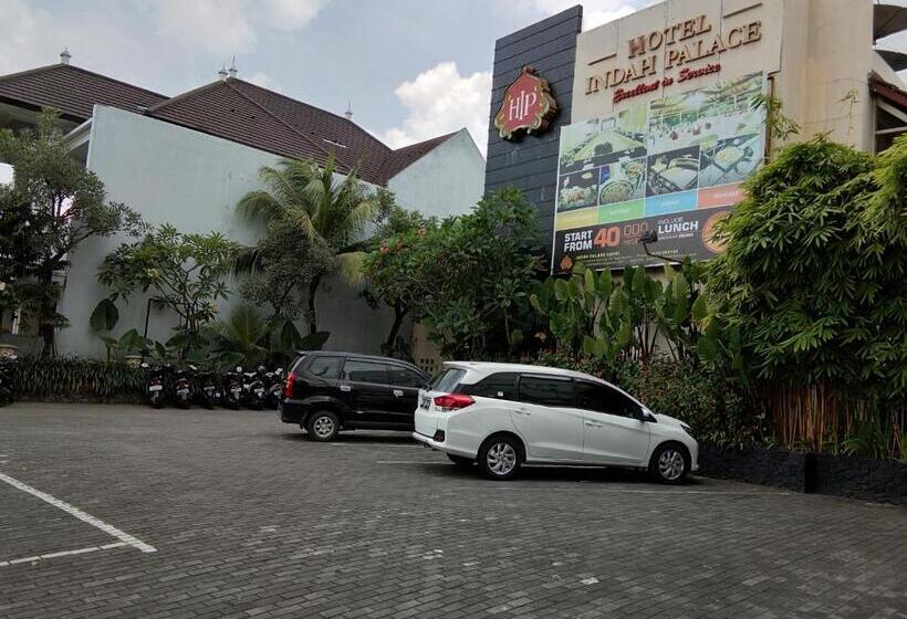 호텔 Indah Palace Yogyakarta