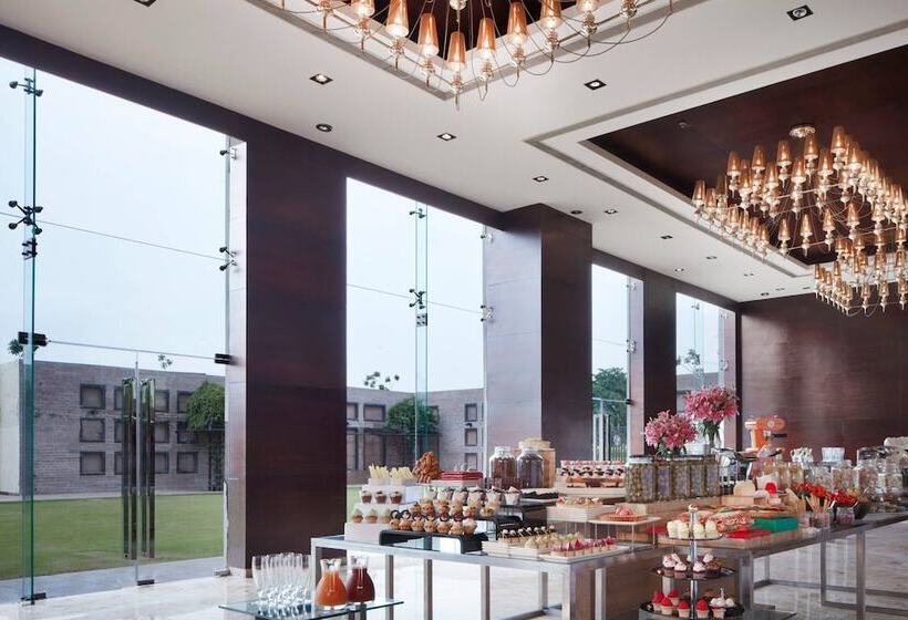 فندق Jaipur Marriott