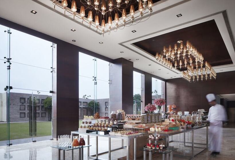 فندق Jaipur Marriott