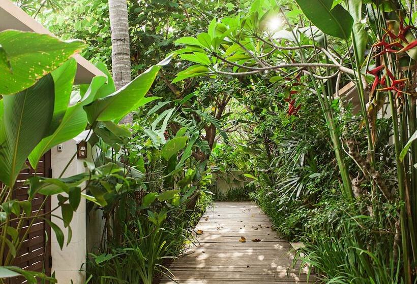 فندق Kebun Villas & Resort