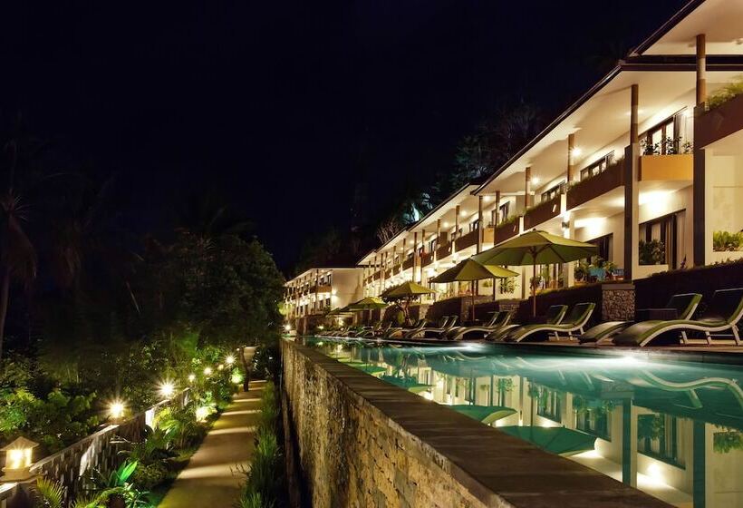 فندق Kebun Villas & Resort