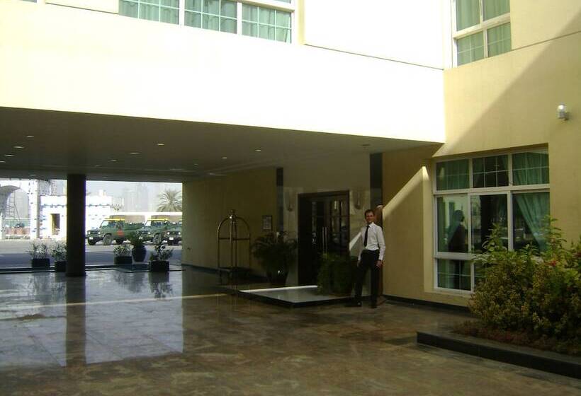 Отель London Suites