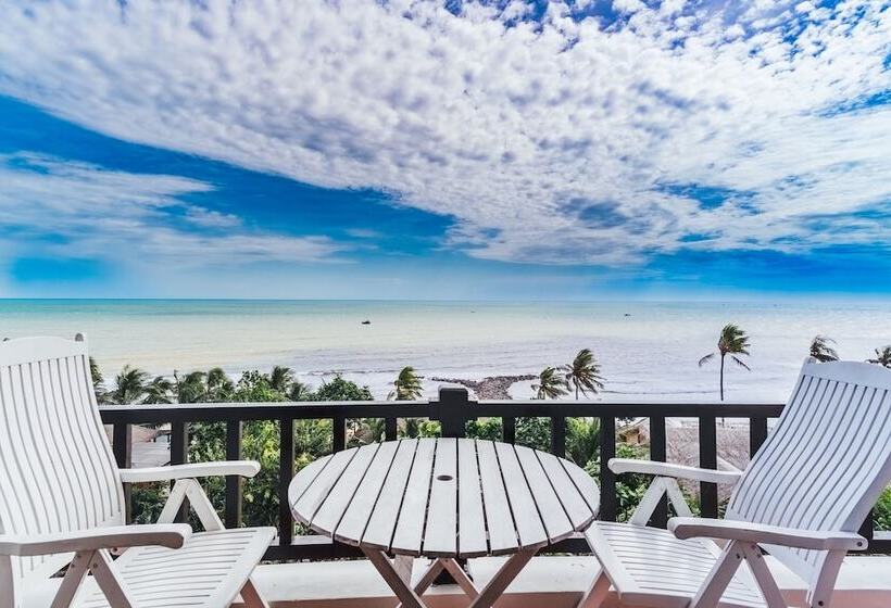 هتل Lotus Muine Resort & Spa