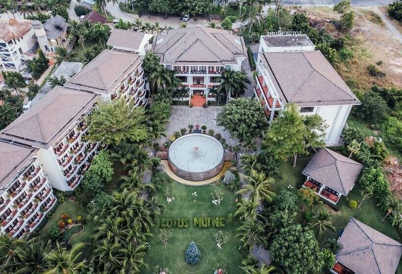 هتل Lotus Muine Resort & Spa
