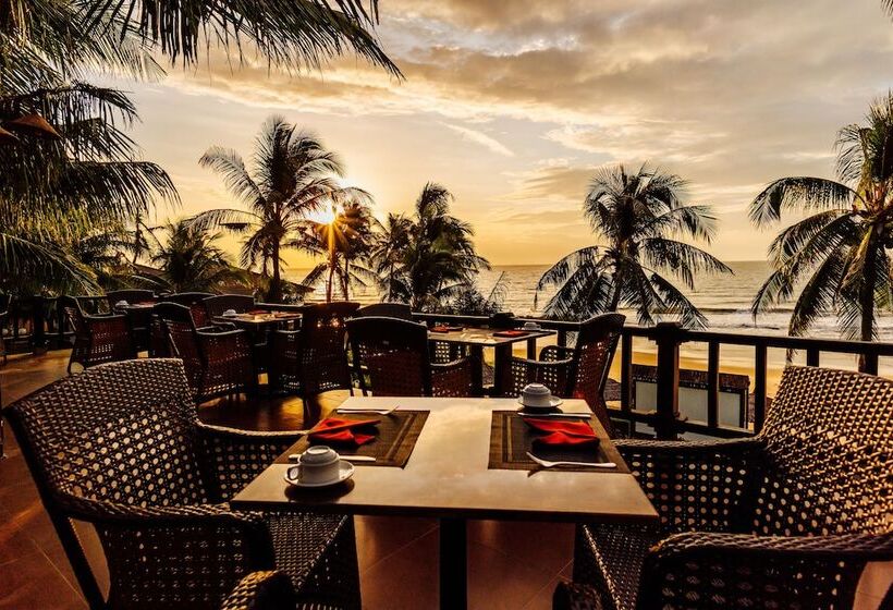 هتل Lotus Muine Resort & Spa