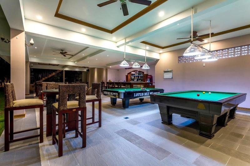 هتل Lotus Muine Resort & Spa