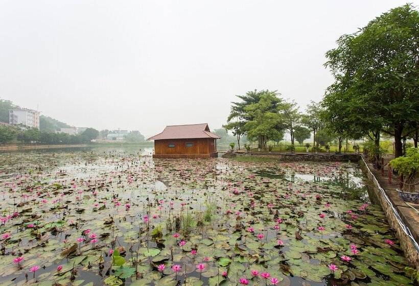 هتل Mai Chau Lodge
