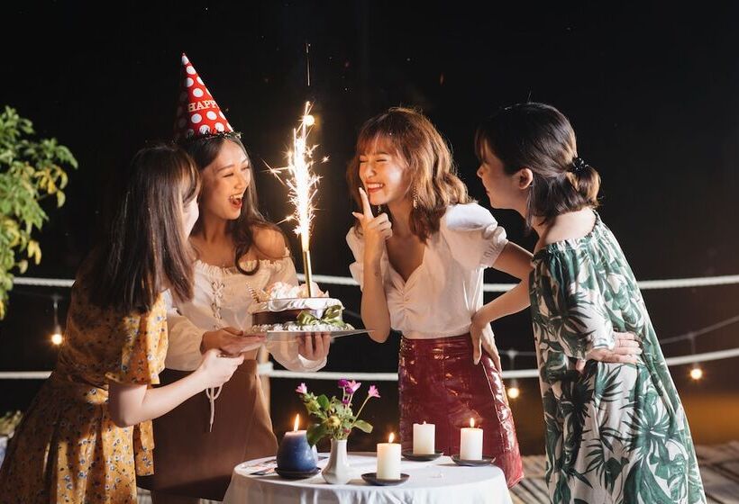 هتل Mai Chau Lodge