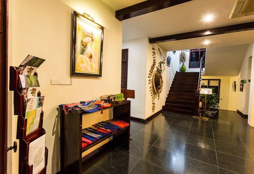 هتل Mai Chau Lodge