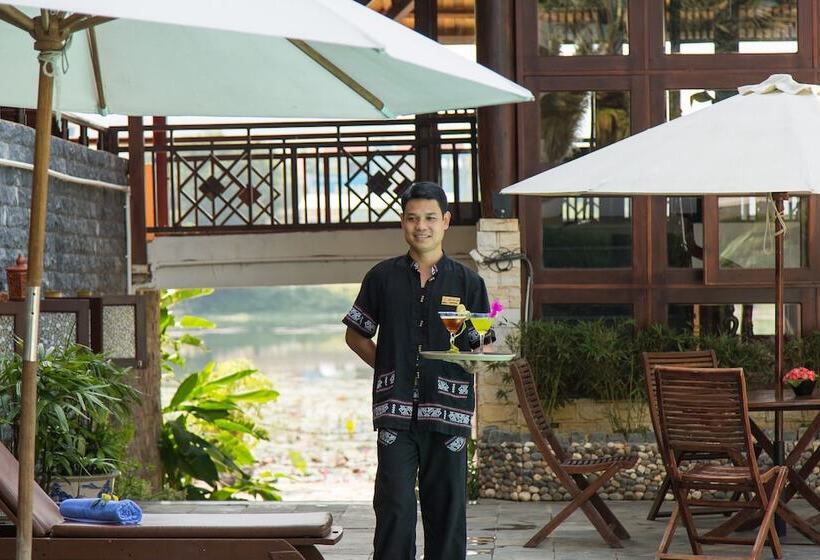 هتل Mai Chau Lodge