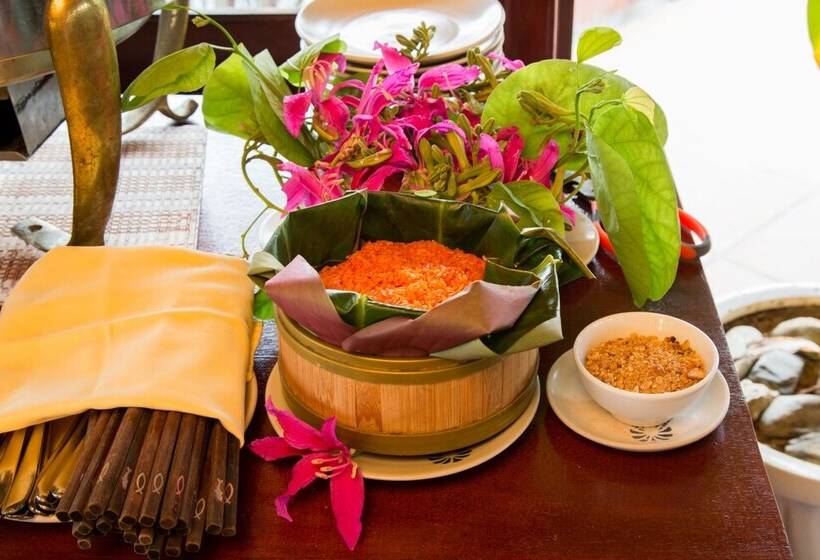 هتل Mai Chau Lodge