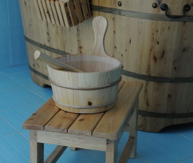 Manhattan Hotel & Restaurant