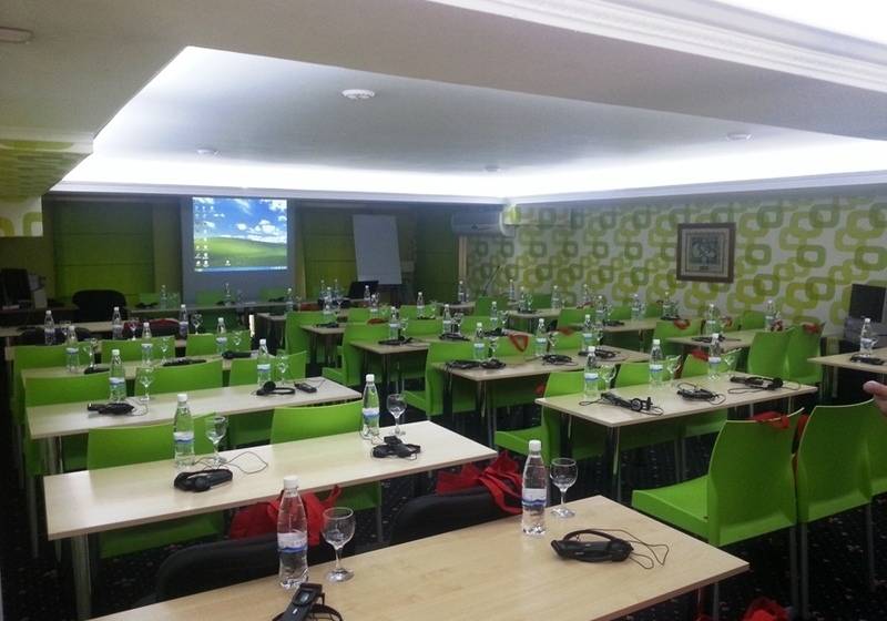 Manhattan Hotel & Restaurant