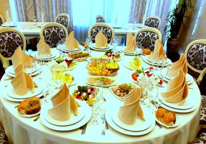 Manhattan Hotel & Restaurant