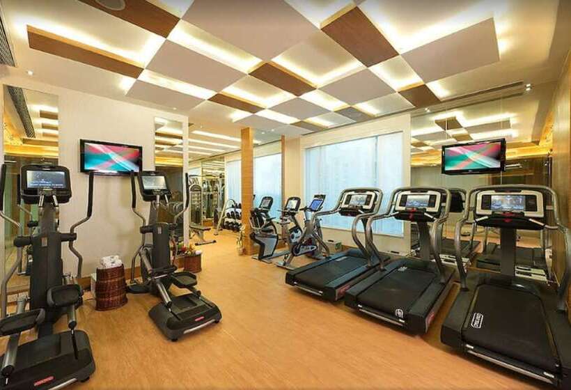 هتل Meluha The Fern