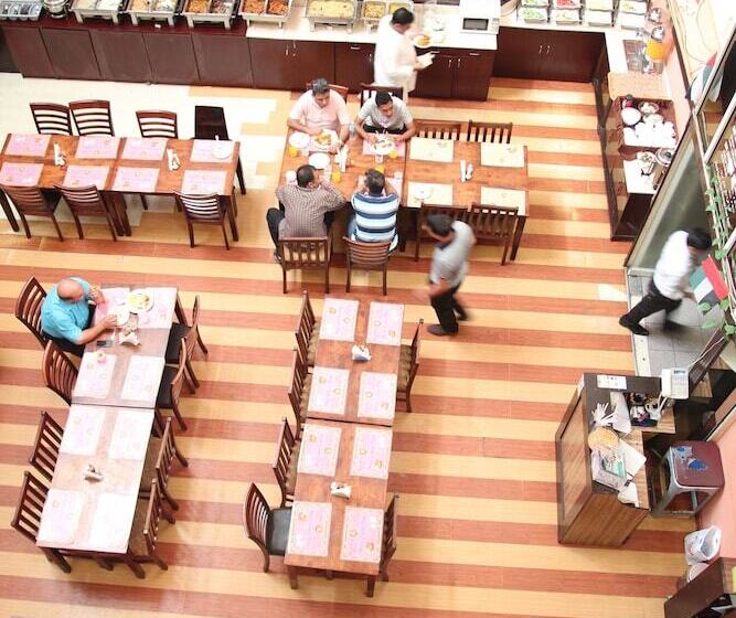 Отель Mount Royal