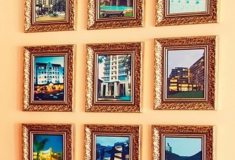 בית מלון כפרי Premier Splendid Inn Pinetown