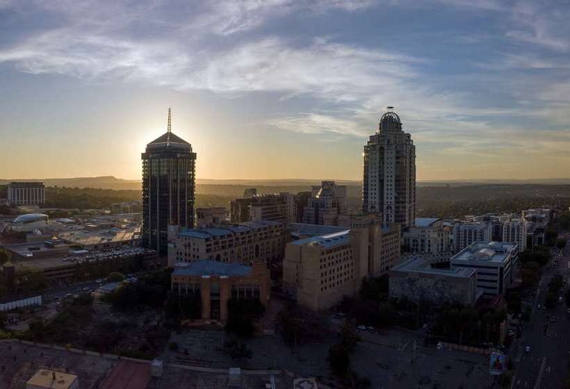 Radisson Blu Gautrain Hotel, Sandton Johannesburg