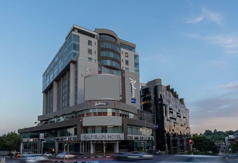 Radisson Blu Gautrain Hotel, Sandton Johannesburg