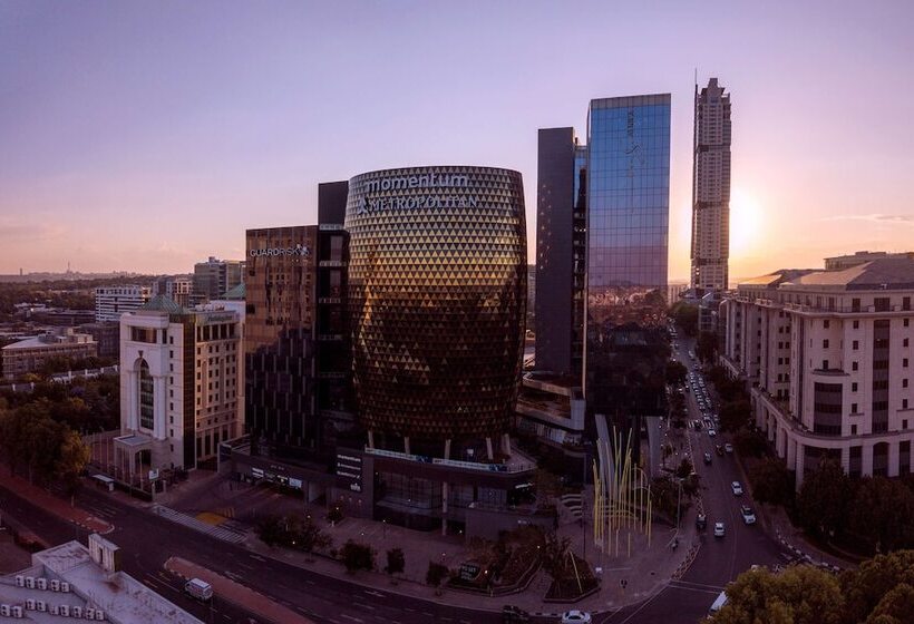 Radisson Blu Gautrain Hotel, Sandton Johannesburg