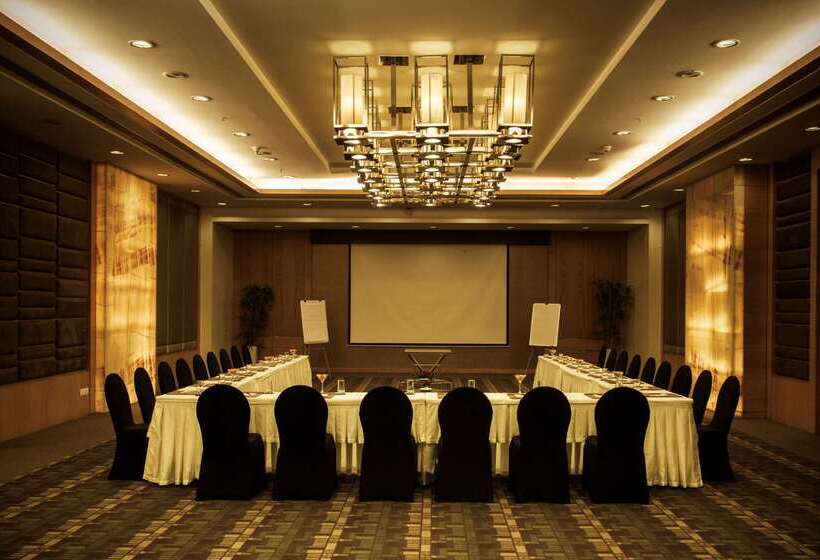 Radisson Blu Hotel Pune Kharadi