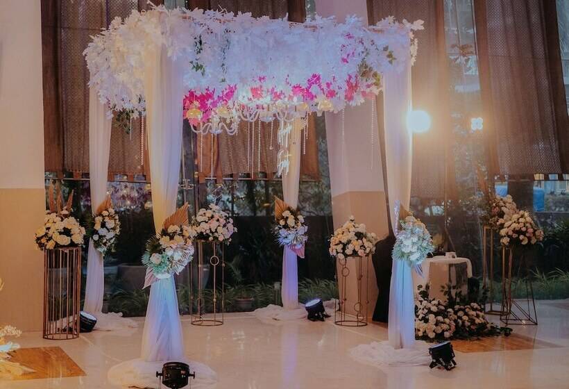 Radisson Blu Hotel Pune Kharadi