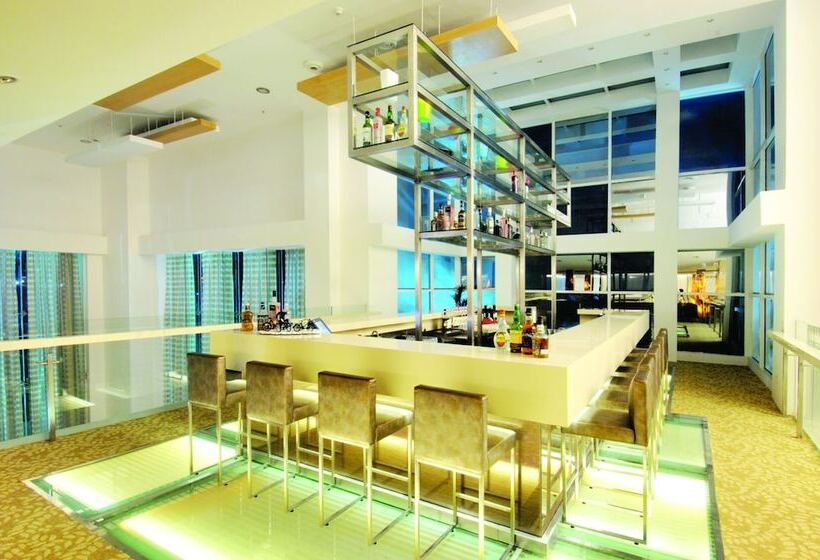 Radisson Blu Hotel Pune Kharadi