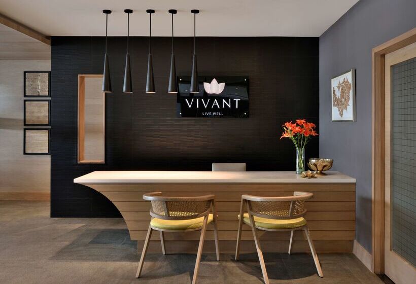 Отель Radisson Gurugram Udyog Vihar