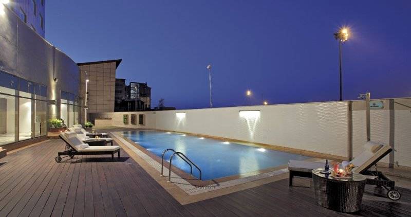 Отель Radisson Gurugram Udyog Vihar