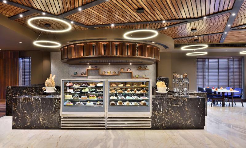 Отель Radisson Gurugram Udyog Vihar