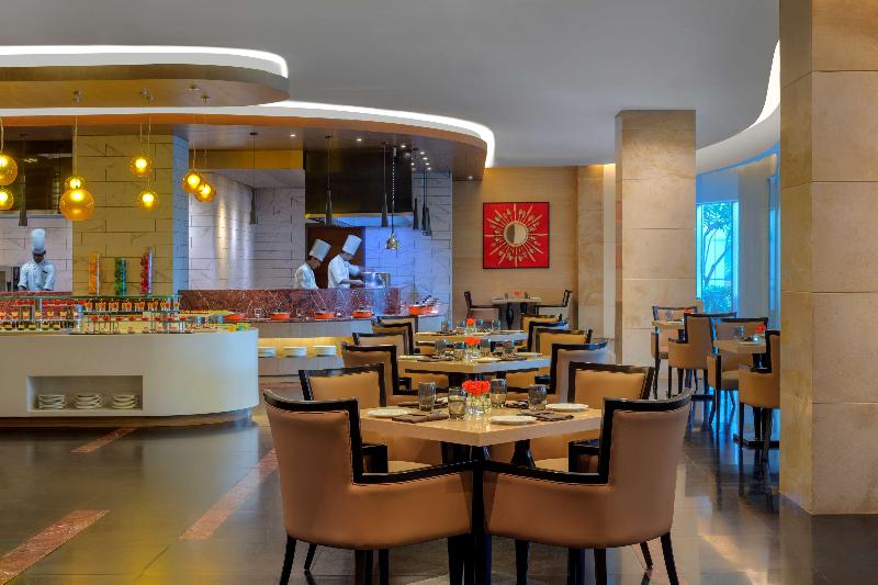 Отель Radisson Gurugram Udyog Vihar