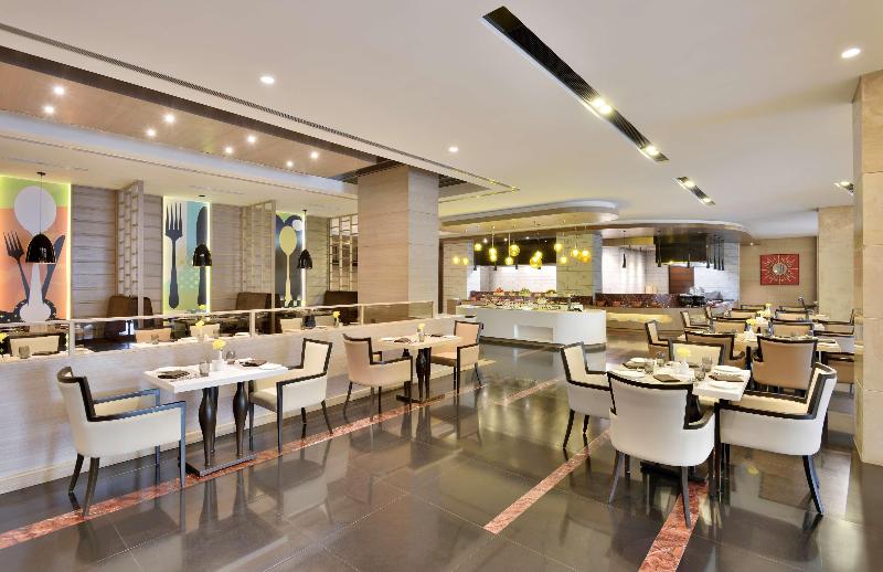 Отель Radisson Gurugram Udyog Vihar