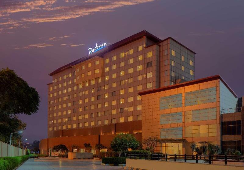 Отель Radisson Gurugram Udyog Vihar